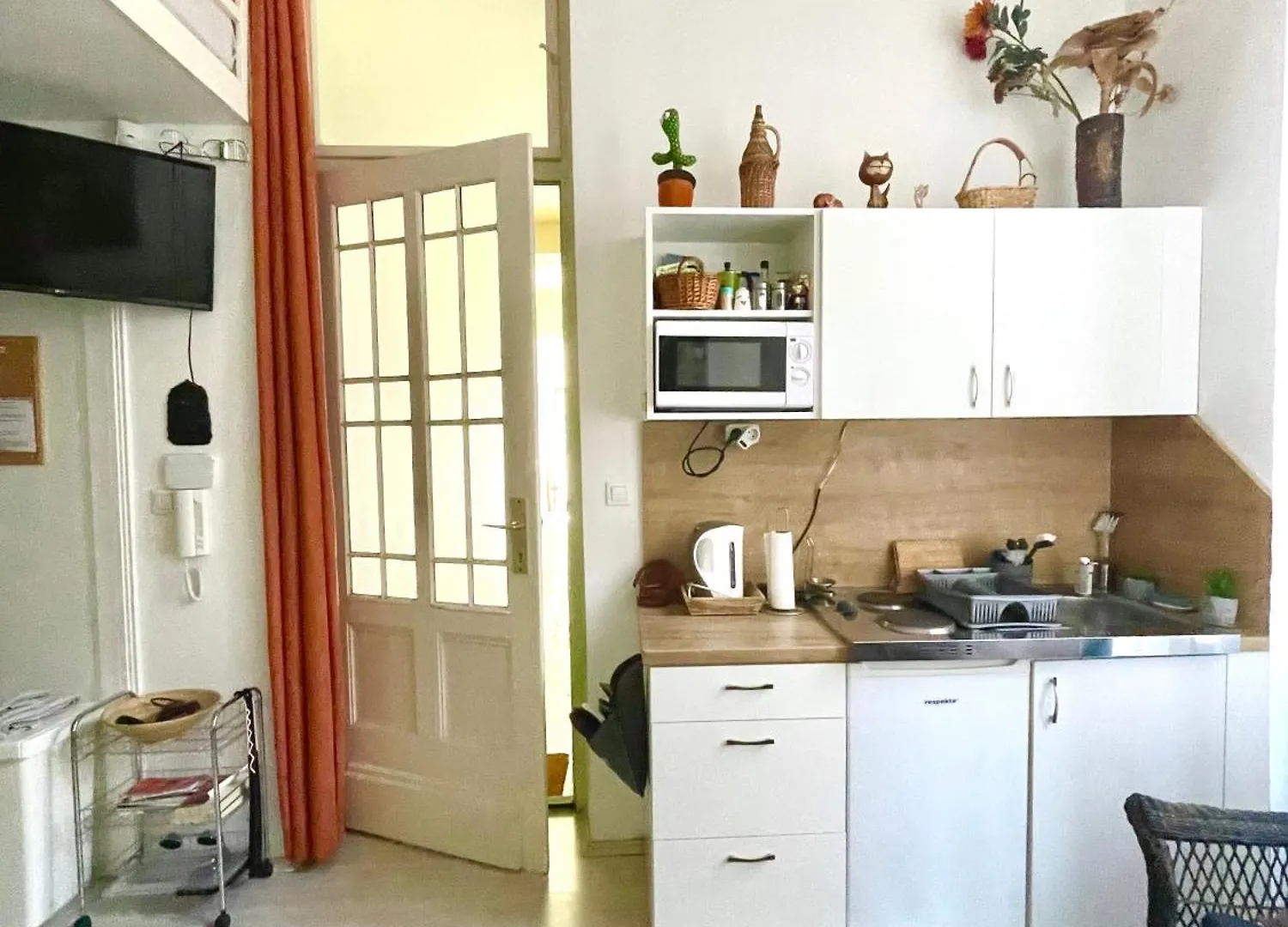 Junior Orange Apartment Next To Danube Budapest