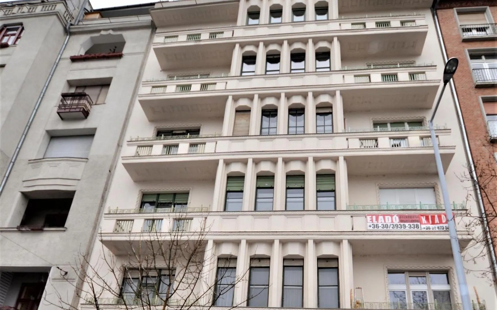 Junior Orange Apartment Next To Danube Budapest
