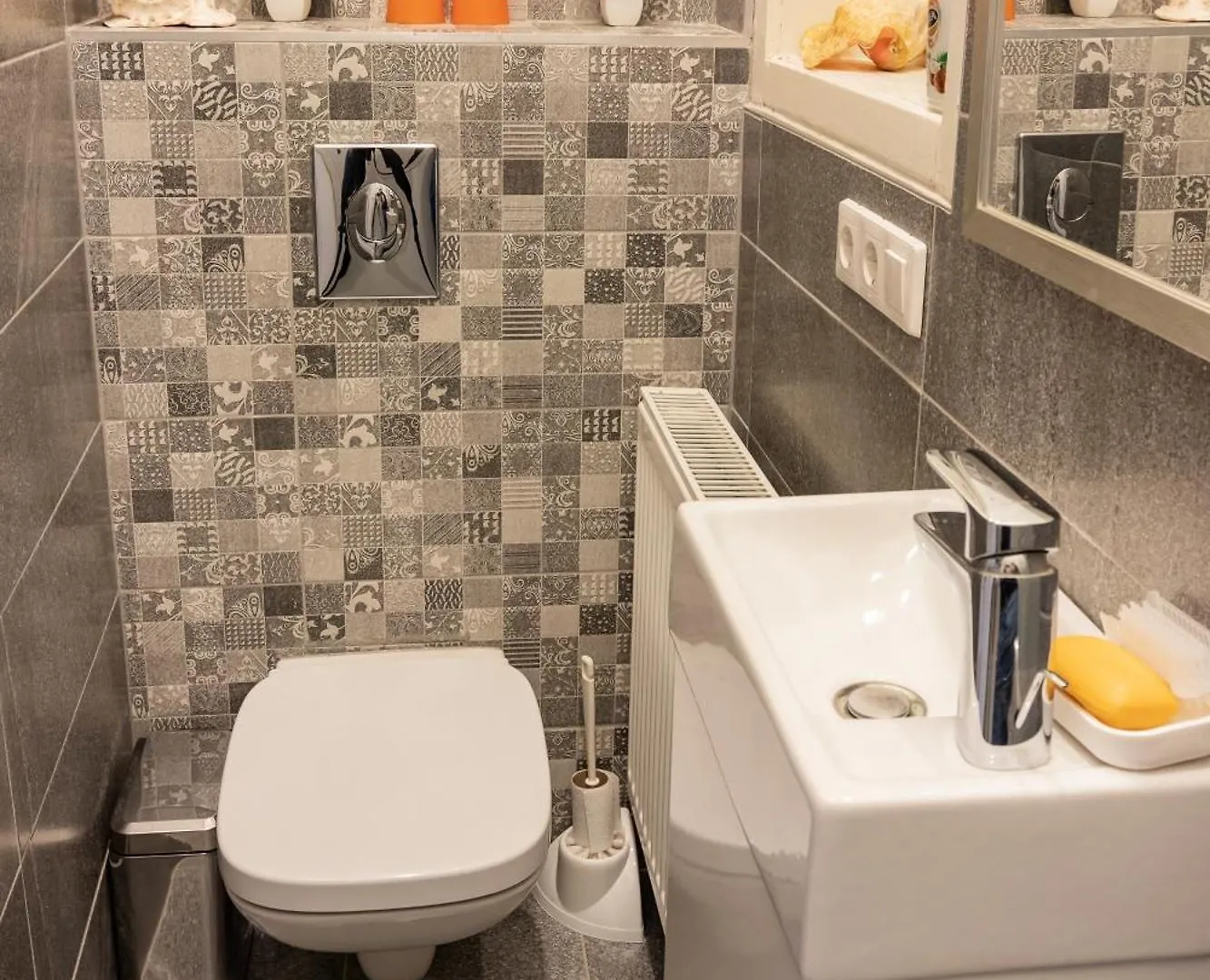 Junior Orange Apartment Next To Danube Budapest